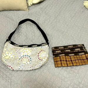 Le Sport Sac hearts purse, brown houndstooth zip up clutch